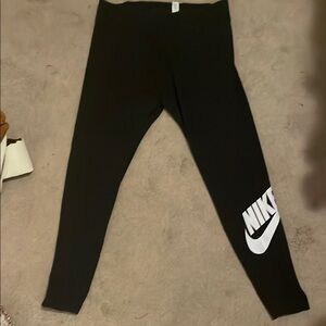 Nike womans Black Leggings